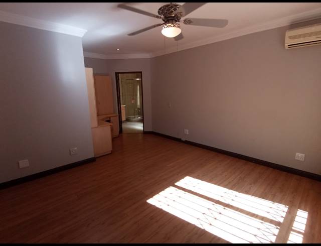 3 BEDROOM TOWNHOUSE FOR SALE IN THREE RIVERS PROPER